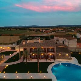 Aerial view Hotel with pool in Vilacolum